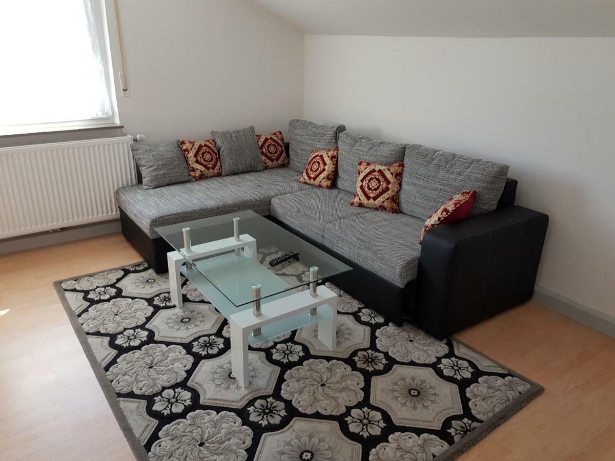 Apartment Debi Fussen Luaran gambar