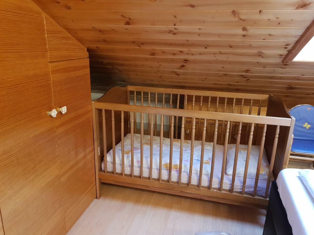 Apartment Debi Fussen Luaran gambar